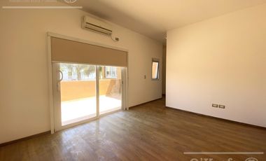 Casa en Venta de cuatro ambientes con piscina en Altos de Hudson II, Hudson, Berazategui