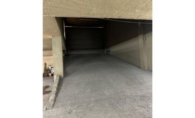 EDIFICIO EN VENTA MITRAS CENTRO