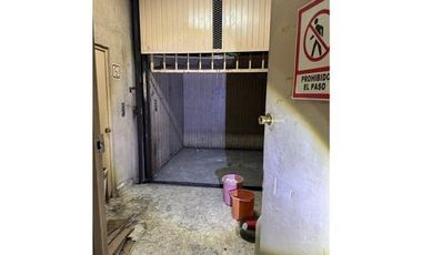 EDIFICIO EN VENTA MITRAS CENTRO