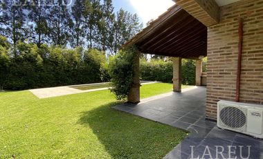 Casa en Venta con renta - La Delfina, Pilar