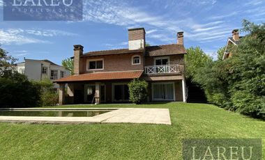 Casa en Venta con renta - La Delfina, Pilar