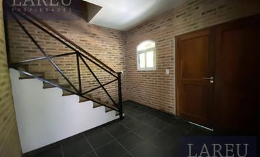 Casa en Venta con renta - La Delfina, Pilar