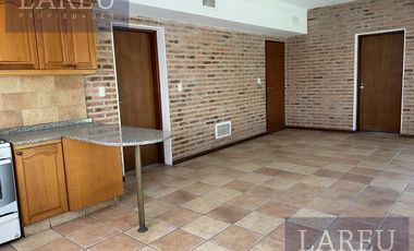 Casa en Venta con renta - La Delfina, Pilar