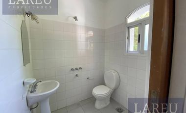 Casa en Venta con renta - La Delfina, Pilar