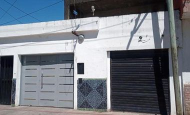 Venta depósito y local comercial- Bella Vista, Rosario