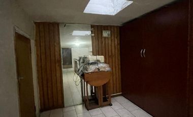 PH en  en venta de 3 ambientes con terraza y quincho