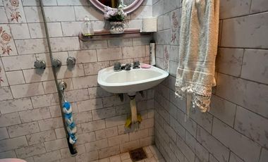 PH en  en venta de 3 ambientes con terraza y quincho