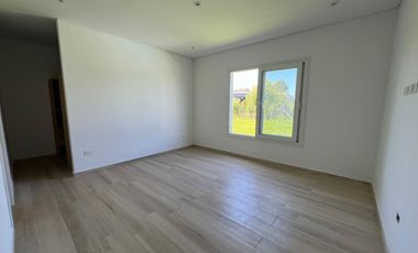 Casa en  Pilar del Este San Ramon