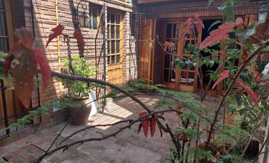 VENTA Casa  5 AMBIENTES    Centro de Lujan