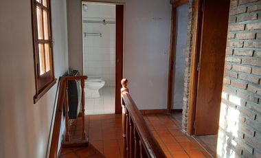 VENTA Casa  5 AMBIENTES    Centro de Lujan