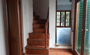 VENTA Casa  5 AMBIENTES    Centro de Lujan