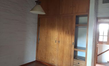 VENTA Casa  5 AMBIENTES    Centro de Lujan