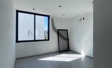 Casa en pre-venta a espaldas de la prepa  TEC Santa Anita