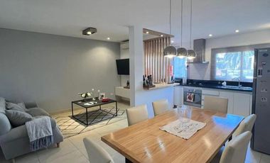 PH en venta - 2 Dormitorios 2 Baños - 80Mts2 - Quilmes