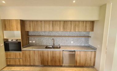 Venta de Casa en Querétaro, dentro Club Golf Campanario 4 recámaras, gran jardín