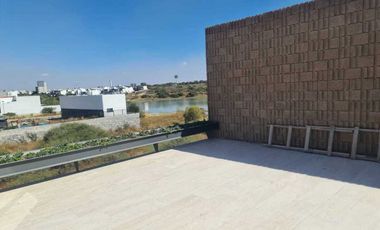 Venta de casa moderna , Querétaro, Residencial La Vista, 4 recámaras, 4 baños