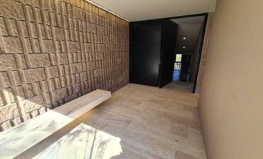 Venta de casa moderna , Querétaro, Residencial La Vista, 4 recámaras, 4 baños