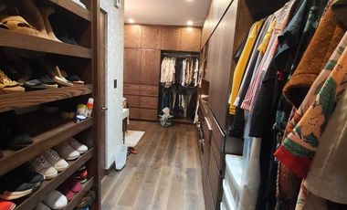 Venta de Casa en El Campanario, Golf,4 recámaras con baño, alberca y gran jardín