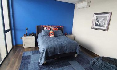 Venta de Casa en El Campanario, Golf,4 recámaras con baño, alberca y gran jardín