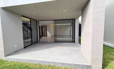 Venta de casa en Querétaro, Lomas del Campanario Norte con 4 recámaras 4 baños