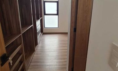 Venta de casa en Querétaro, Lomas del Campanario Norte con 4 recámaras 4 baños