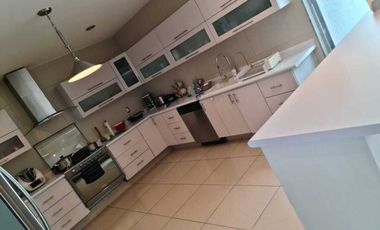Venta de casa en Querétaro, Centro Sur, Claustros de las Misiones, 4 Recamaras