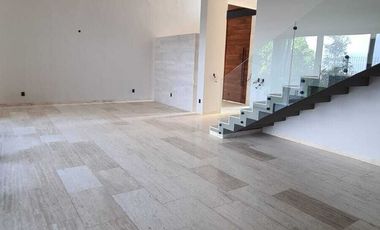 Venta de Casa en Querétaro, dentro del Club de Golf Campanario, 4 recámaras