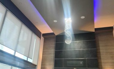 Venta de Casa en Querétaro, Corregidora, Vista Real, Club Hípico, alberca propia