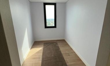 Semipiso en venta - Las Lomitas Street