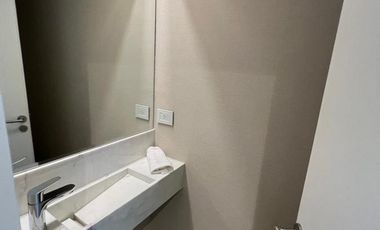Semipiso en venta - Las Lomitas Street
