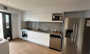Semipiso en venta - Las Lomitas Street