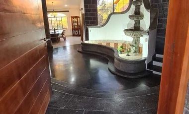 Casa en venta de una planta con 4 recámaras y enorme jardín en Vista Real, Corregidora, Querétaro
