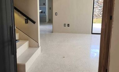 Venta de Casa en Querétaro, Lomas del Campanario Norte, precio de OPORTUNIDAD