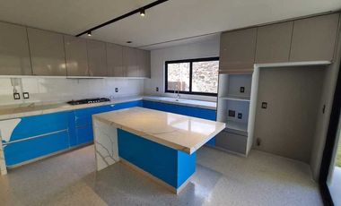 Venta de Casa en Querétaro, Lomas del Campanario Norte, precio de OPORTUNIDAD