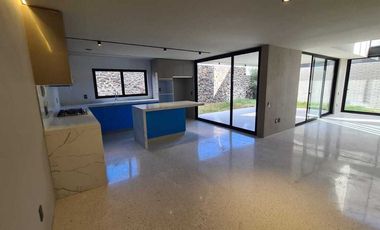 Venta de Casa en Querétaro, Lomas del Campanario Norte, precio de OPORTUNIDAD