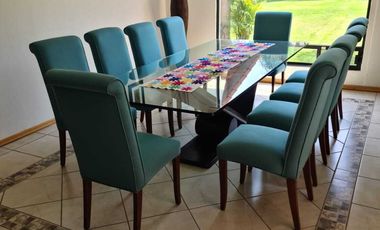 Venta de Casa en Querétaro, Villas del Mesón,  4 recámaras, 450 m2 de jardín.