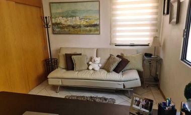 Venta de Casa en Querétaro, Villas del Mesón,  4 recámaras, 450 m2 de jardín.