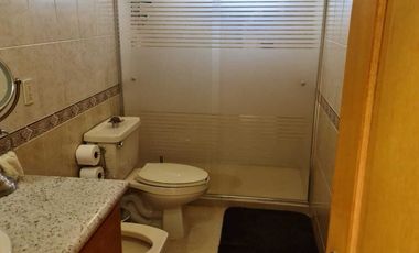 Venta de Casa en Querétaro, Villas del Mesón,  4 recámaras, 450 m2 de jardín.
