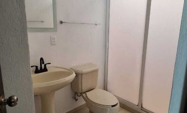 Venta de Casa en Querétaro, Milenio III, amplios espacios y jardín grande