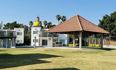 CASA EN VENTA, SN JUAN TEXCALPAN, MORELOS.