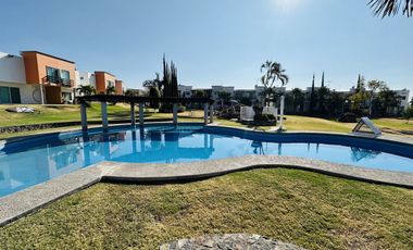 CASA EN VENTA, SN JUAN TEXCALPAN, MORELOS.