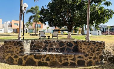 CASA EN VENTA, SN JUAN TEXCALPAN, MORELOS.