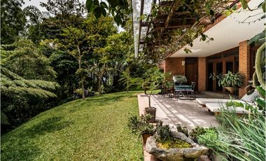CASA EN VENTA SECTOR LA CALERA EN EL POBLADO