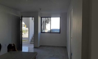 Estrena Departamento en Planta Baja con Jardín