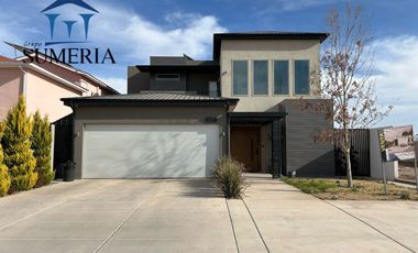 Casa en venta en Residencial Leones