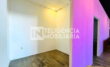 LOCAL COMERCIAL EN RENTA -  PRIMER PISO UBICADO EN TEXCOCO
