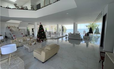 Casa de Lujo frente al mar con acceso directo a la playa Santa Marta