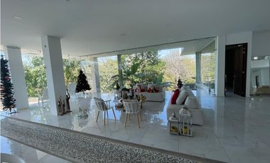 Casa de Lujo frente al mar con acceso directo a la playa Santa Marta