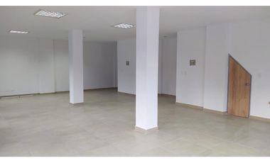Se Vende Edificio Comercial Casco Urbano Tebaida
