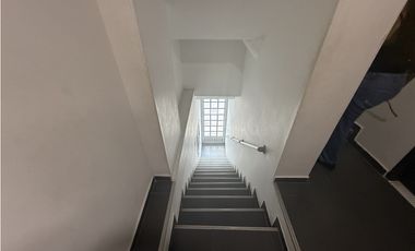 Se Vende Edificio Comercial Casco Urbano Tebaida